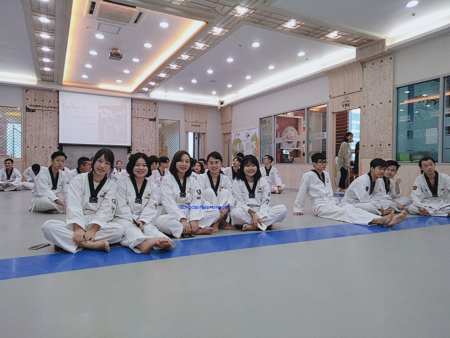 Du học sinh Onnuri tại đại học quốc gia Pusan
